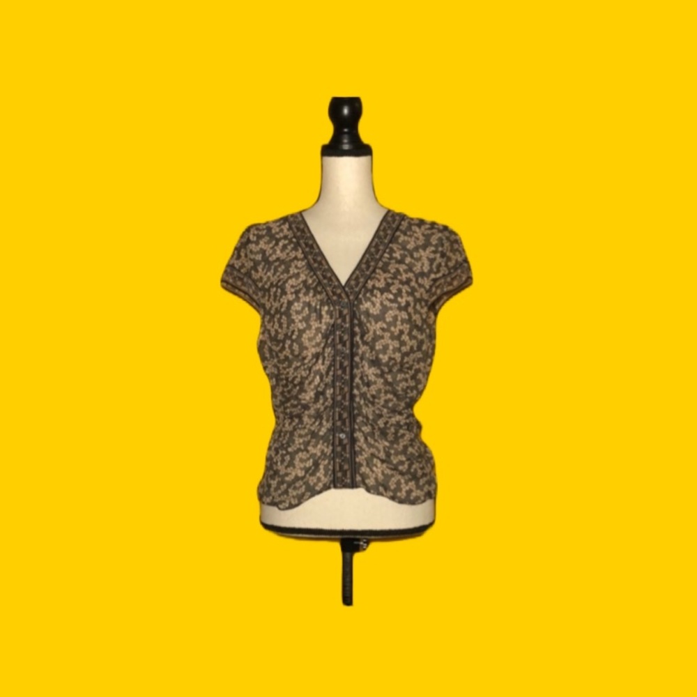 MAX STUDIO Special Edition cap sleeve silk blouse